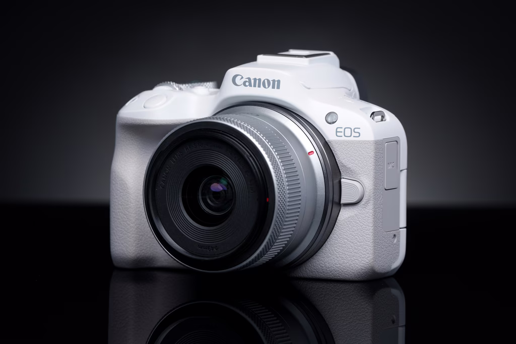 Canon EOS R50 Hybride APS-C Créateur